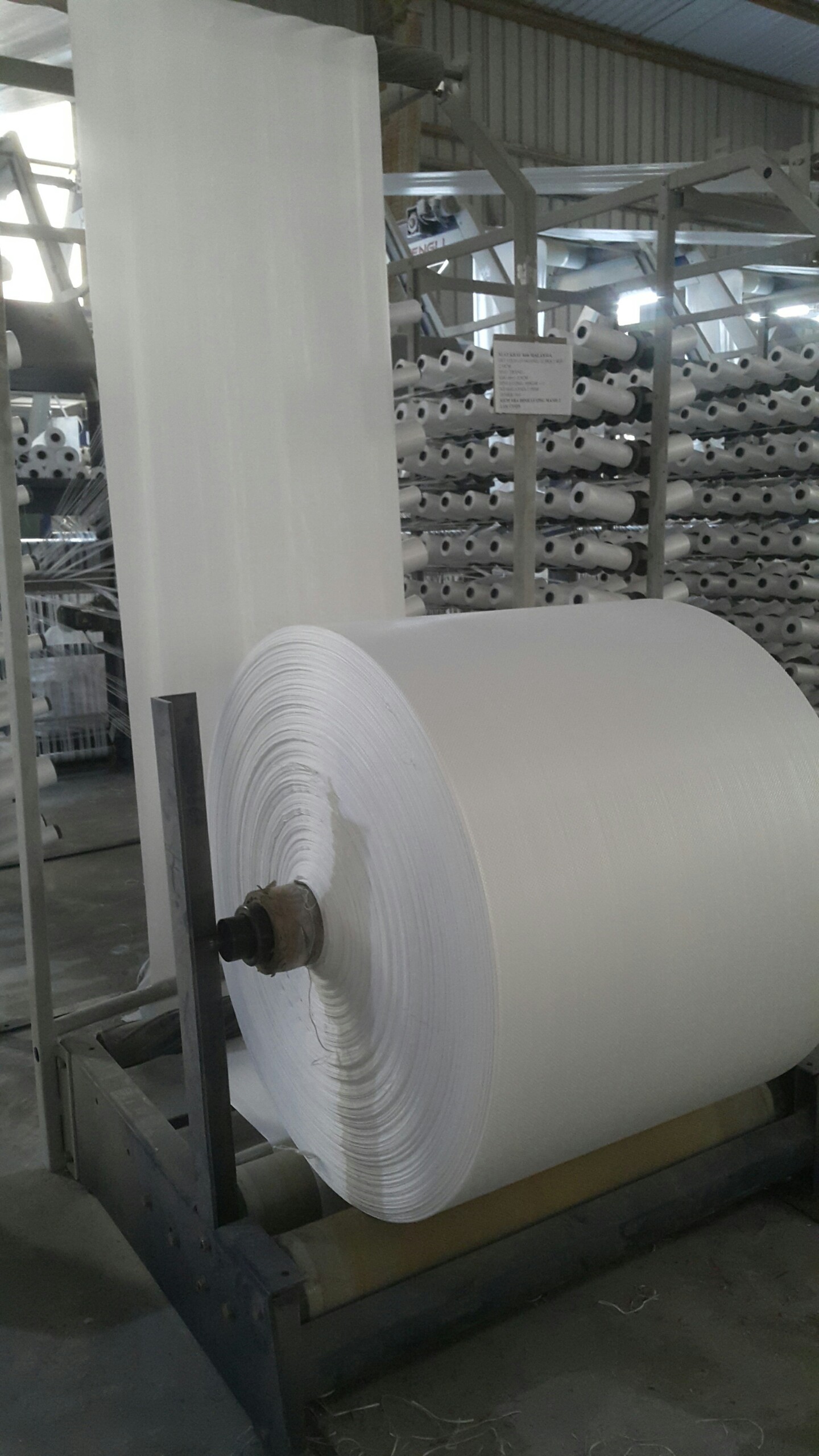 Pp Woven Fabric Roll (cloth) - Vietnam Manufacturer